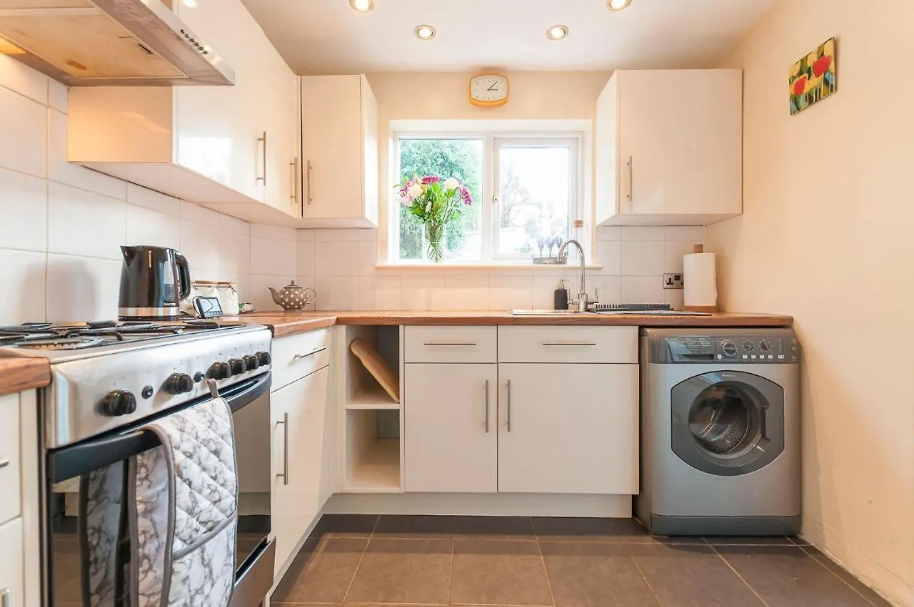Nyaraló Radford Place - Central Exeter - Patio & Garden - Beach - Chiefs - Uni -Wifi